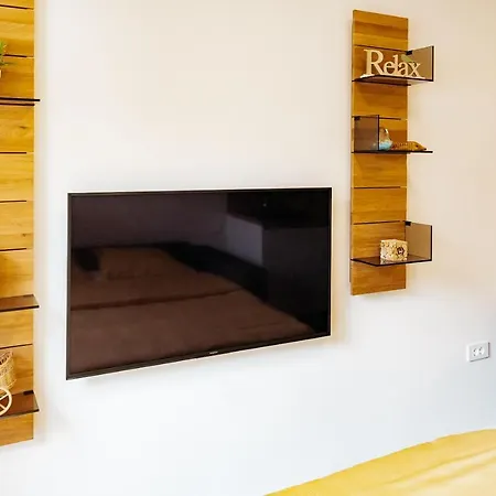 Woody - Comfy In Siska *