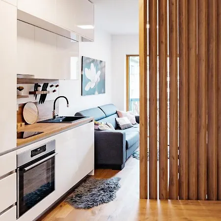 Woody - Comfy In Siska *