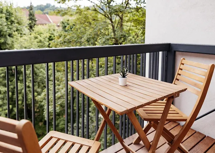 Woody - Comfy In Siska *